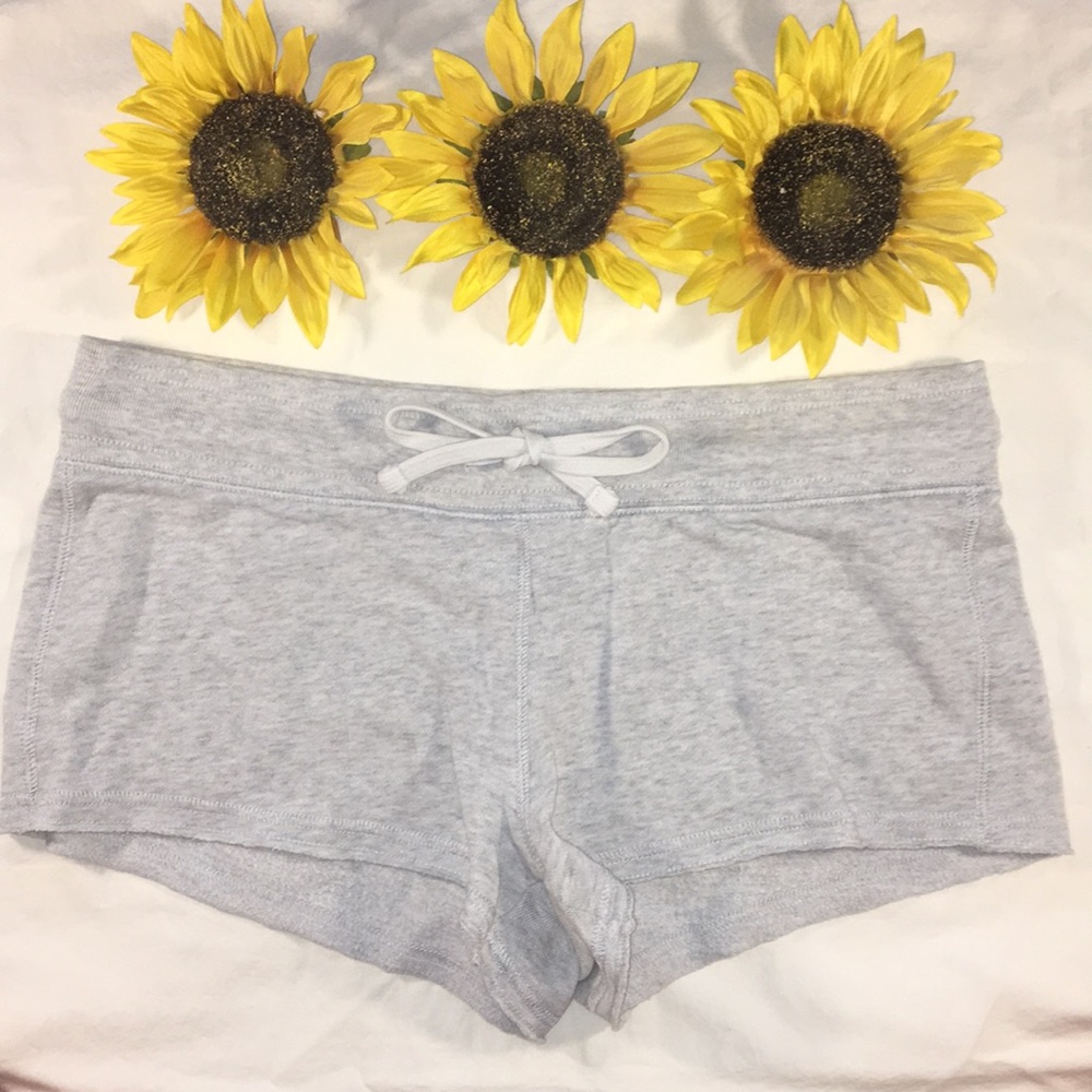 Gray comfy shorts